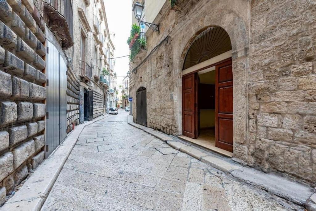 Apt 2 In The Historic Center Bari Exterior photo